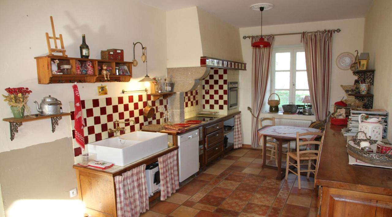 Au Bon Gre D'Hugoline Bed and Breakfast Blanzac  Eksteriør billede